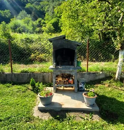 Nyaraló Wooden House Emy Bihać