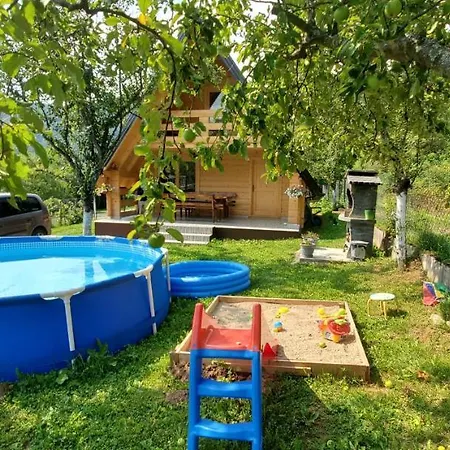 Wooden House Emy Nyaraló *